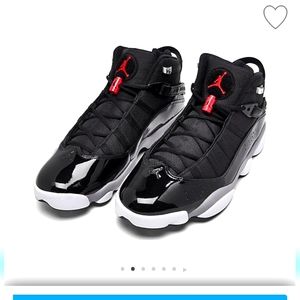 Size 4.5 boys shoes nike